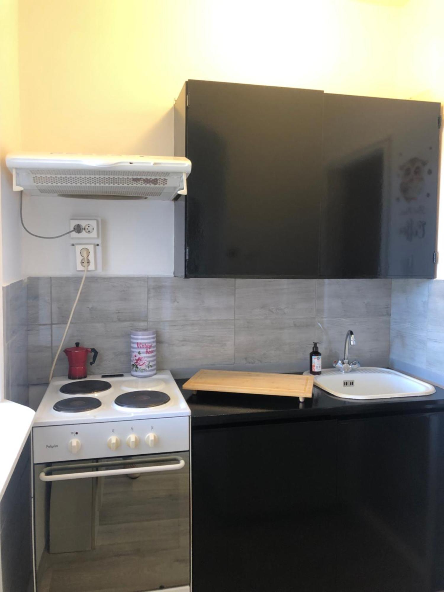 Juti Apartman Eger Esterno foto