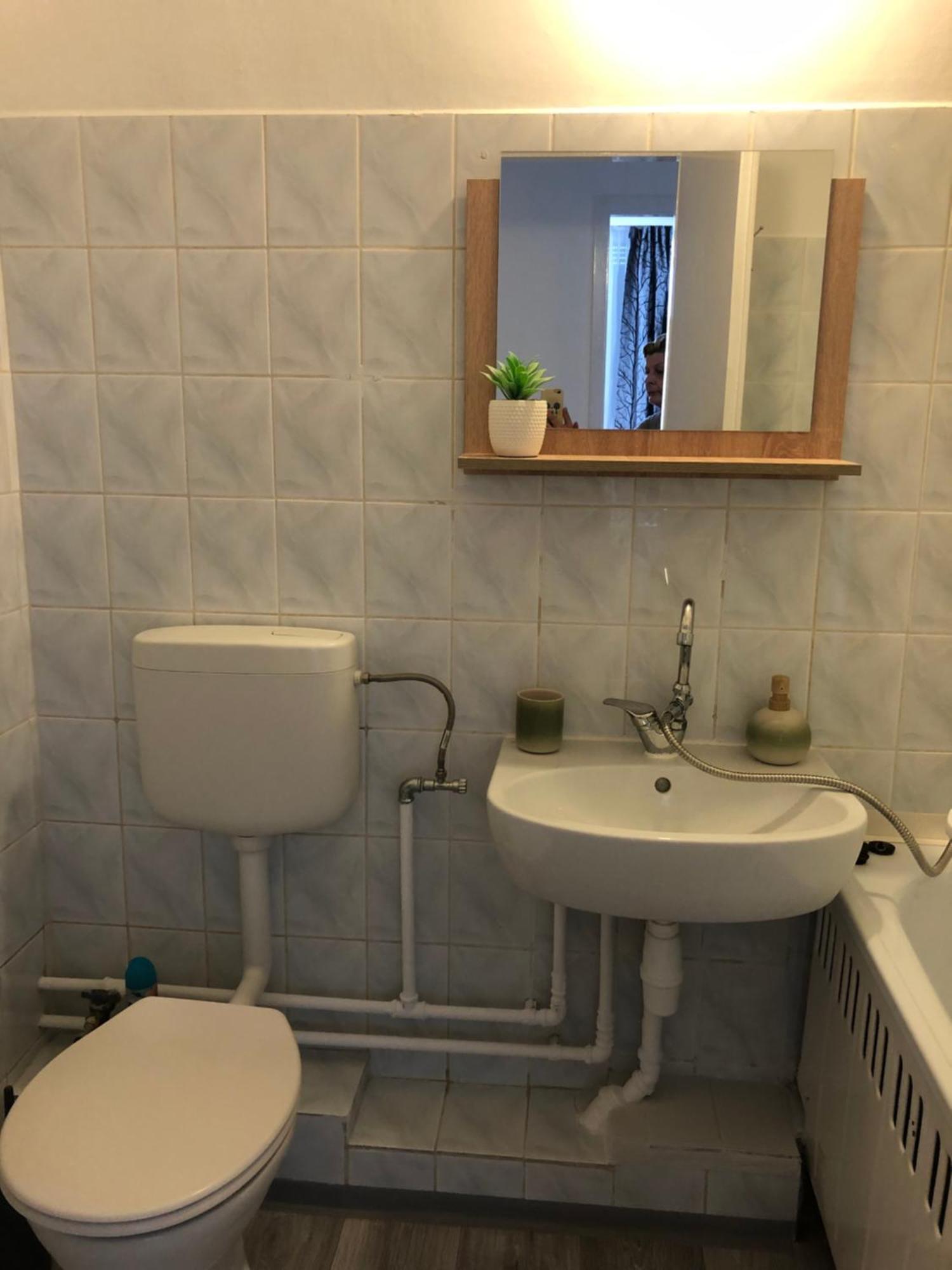Juti Apartman Eger Esterno foto